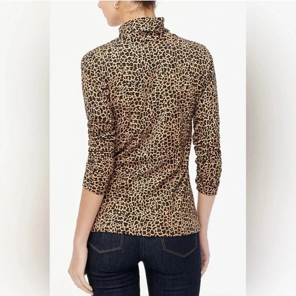 NWOT J.Crew Factory Leopard Printed Tissue Turtleneck - Picture 2 of 7